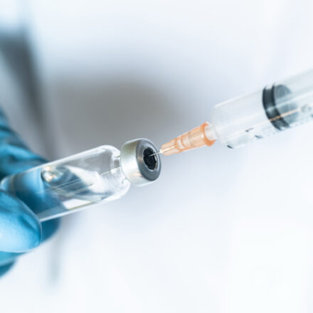 SCOTUS Blocks Employer Vaccine Mandate, Lets Healthcare Mandate Take Effect