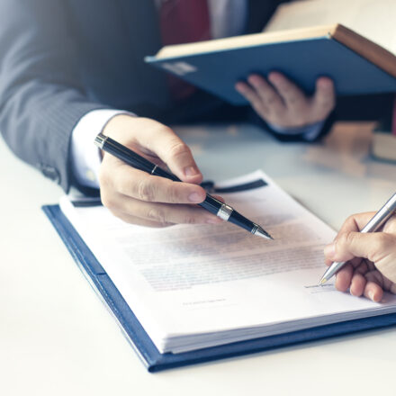 Illinois Restrictive Covenant Law: Key Changes, Requirements and Limitations