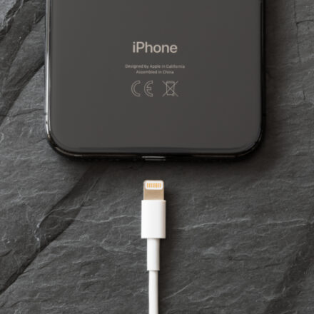 Will Apple Ditch the Lightning Port?